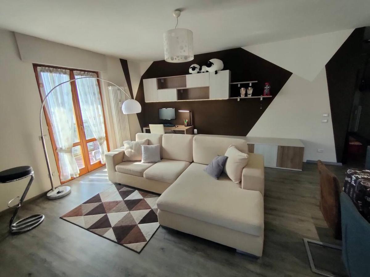 Appartamento Chentre En Ville - A 2 Passi Dal Centro - Parcheggio Gratuito - Cir-Vda-Aosta-0073 외부 사진