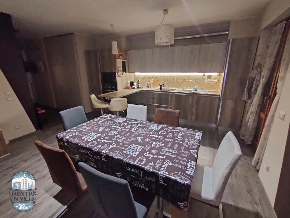 Appartamento Chentre En Ville - A 2 Passi Dal Centro - Parcheggio Gratuito - Cir-Vda-Aosta-0073 외부 사진