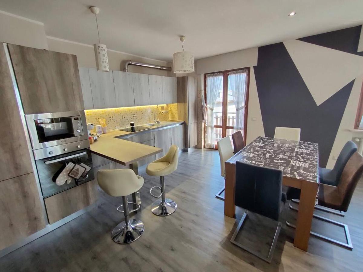 Appartamento Chentre En Ville - A 2 Passi Dal Centro - Parcheggio Gratuito - Cir-Vda-Aosta-0073 외부 사진