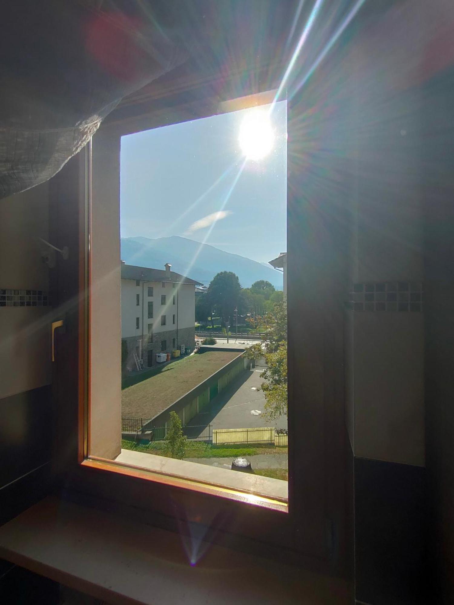 Appartamento Chentre En Ville - A 2 Passi Dal Centro - Parcheggio Gratuito - Cir-Vda-Aosta-0073 외부 사진