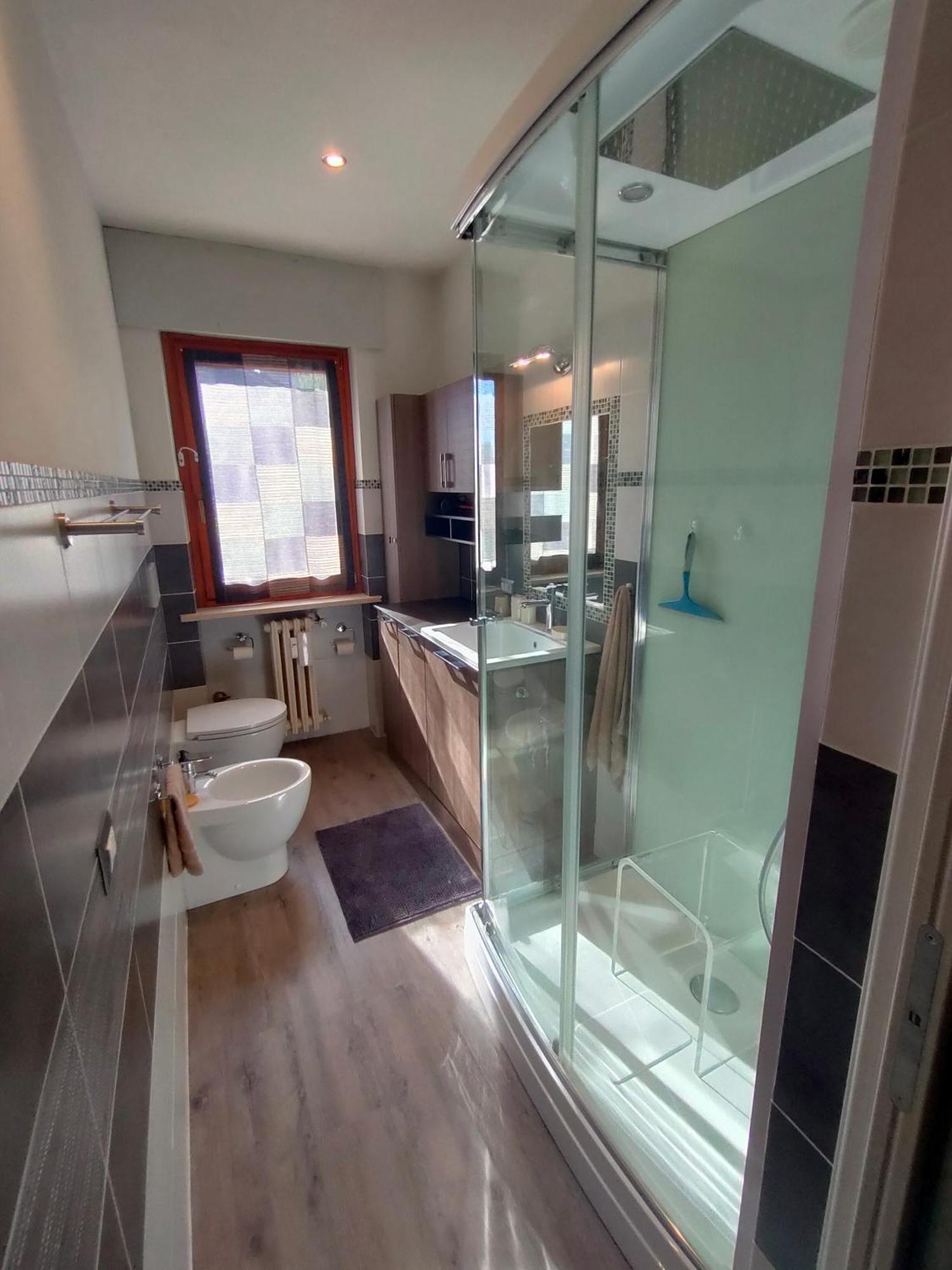 Appartamento Chentre En Ville - A 2 Passi Dal Centro - Parcheggio Gratuito - Cir-Vda-Aosta-0073 외부 사진