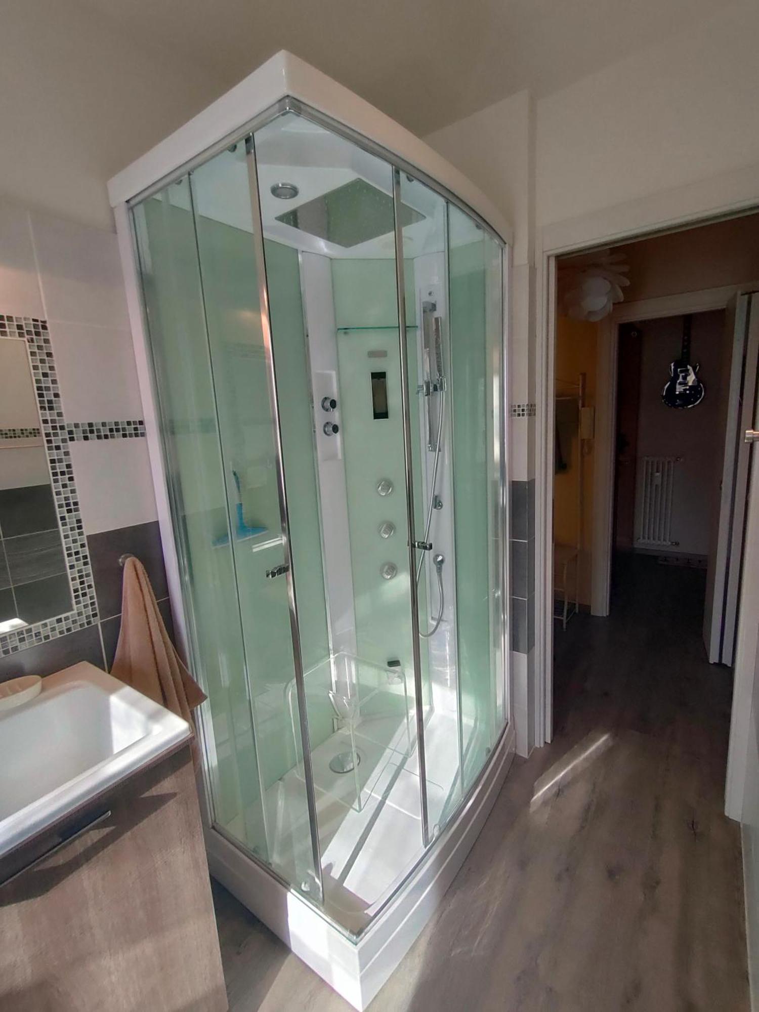 Appartamento Chentre En Ville - A 2 Passi Dal Centro - Parcheggio Gratuito - Cir-Vda-Aosta-0073 외부 사진