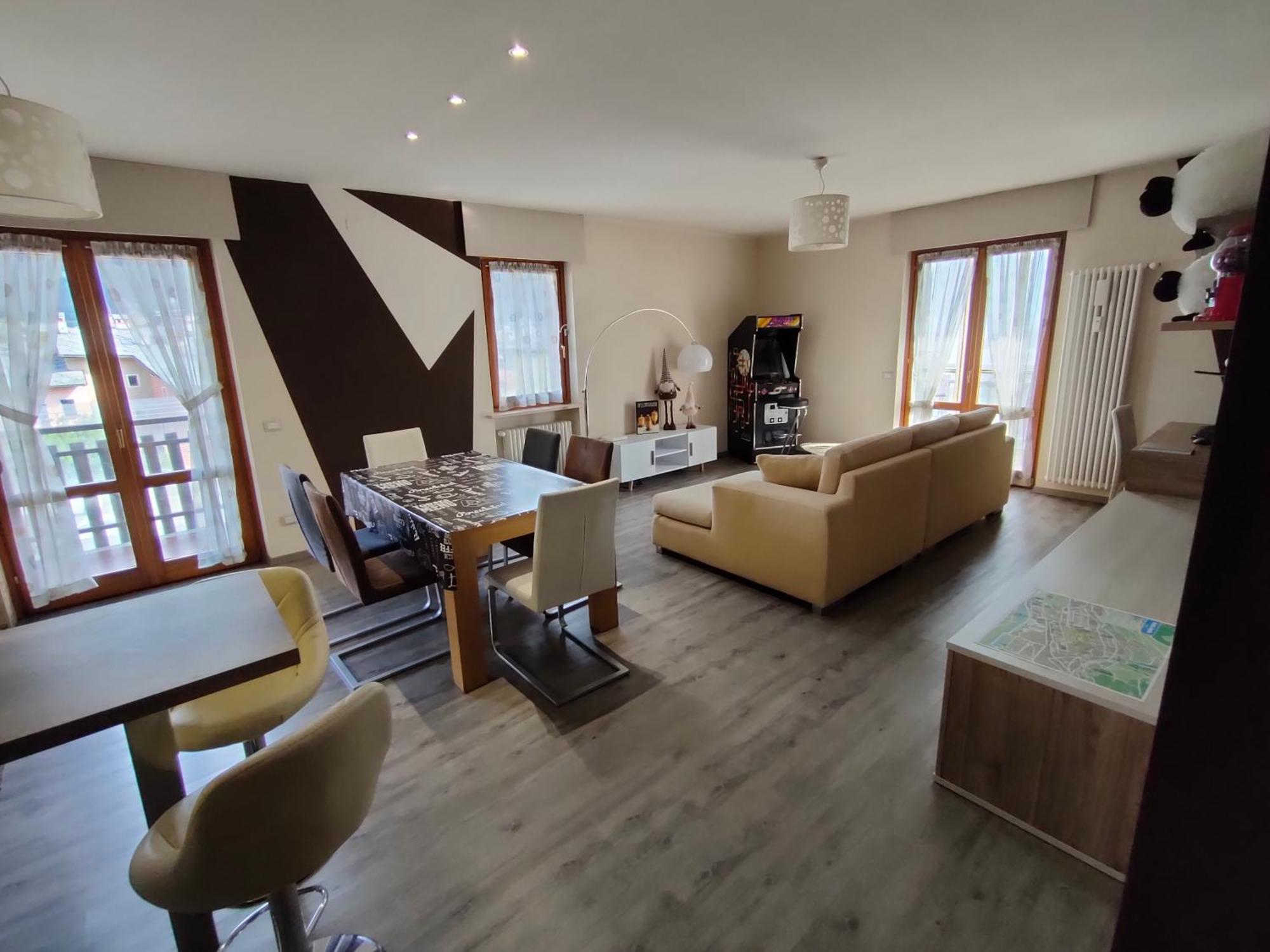 Appartamento Chentre En Ville - A 2 Passi Dal Centro - Parcheggio Gratuito - Cir-Vda-Aosta-0073 외부 사진