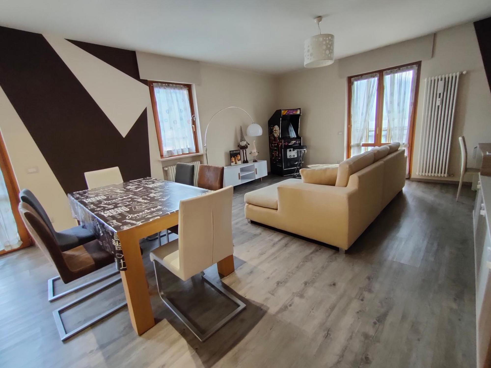 Appartamento Chentre En Ville - A 2 Passi Dal Centro - Parcheggio Gratuito - Cir-Vda-Aosta-0073 외부 사진